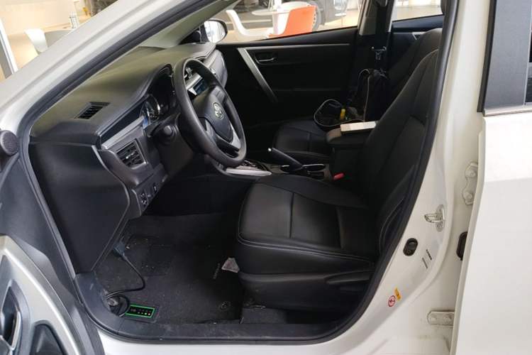 Used Toyota Corolla 2017 1.2T CVT GL Left Front Seat