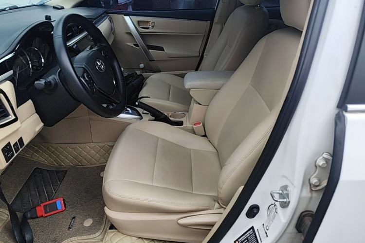 Used Toyota Corolla 2017 1.6L CVT GL Left Front Seat