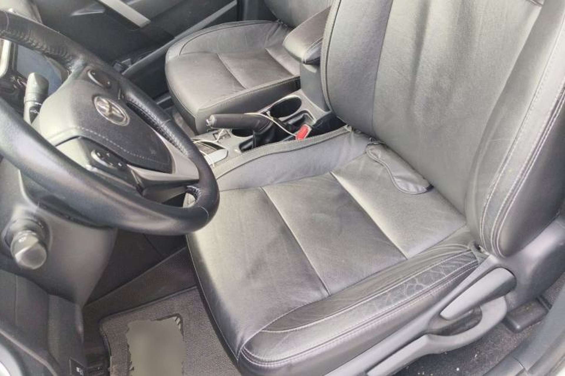 Used Toyota Corolla 2017 1.2T CVT GL-i Leather Edition Left Front Seat