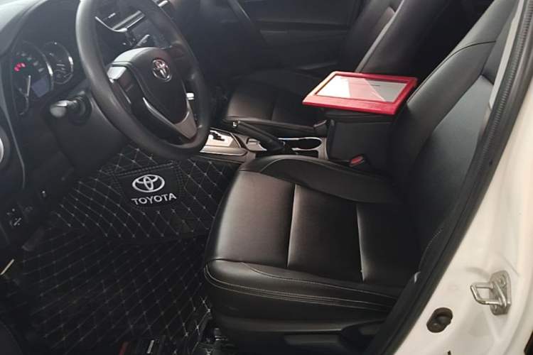 Used Toyota Corolla 2017 Revised Version 1.2T S-CVT GL Left Front Seat