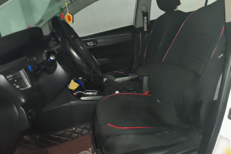 Used Toyota Corolla 2017 1.6L CVT GL Left Front Seat