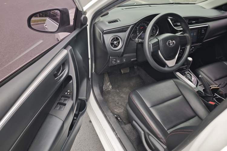 Used Toyota Corolla 2017 Revised Version 1.2T S-CVT GL Left Front Seat