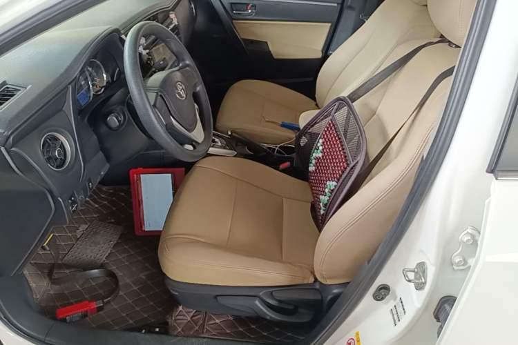 Used Toyota Corolla 2017 Revised Version 1.2T S-CVT GL Left Front Seat