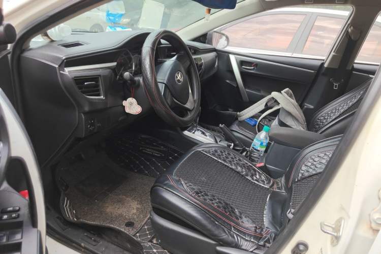 Used Toyota Corolla 2017 1.6L CVT GL Left Front Seat