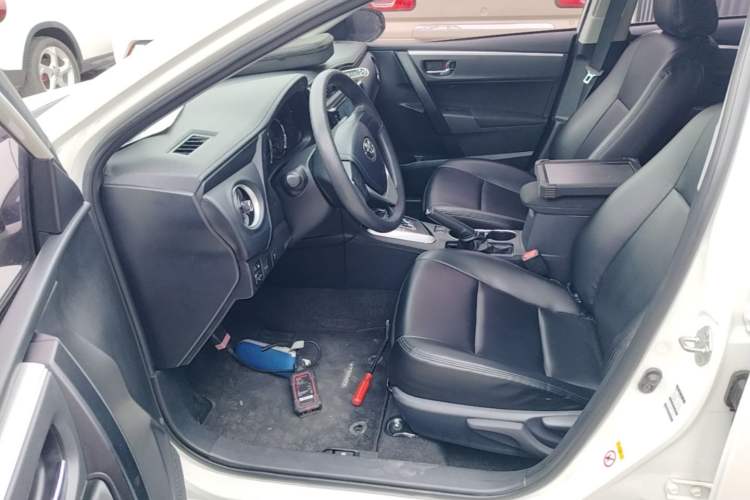 Used Toyota Corolla 2017 Revised Version 1.2T S-CVT GL Left Front Seat