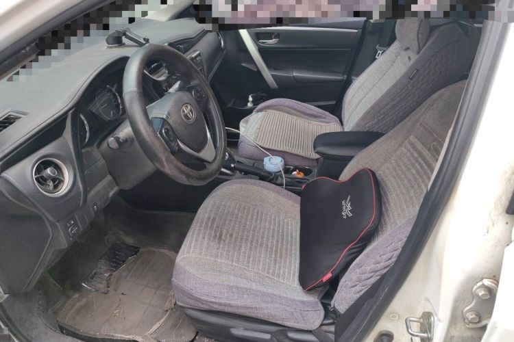 Used Toyota Corolla 2017 Revised Dual-Engine 1.8L E-CVT Leading Edition Left Front Seat