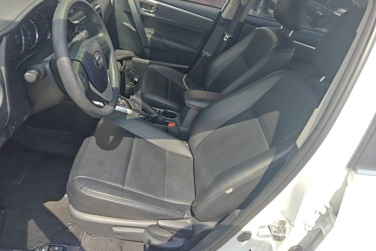 Used Toyota Corolla 2017 Revised Version 1.2T S-CVT GL Left Front Seat