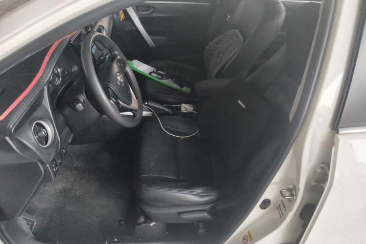 Used Toyota Corolla 2017 Revised Version 1.2T S-CVT GL-i Left Front Seat