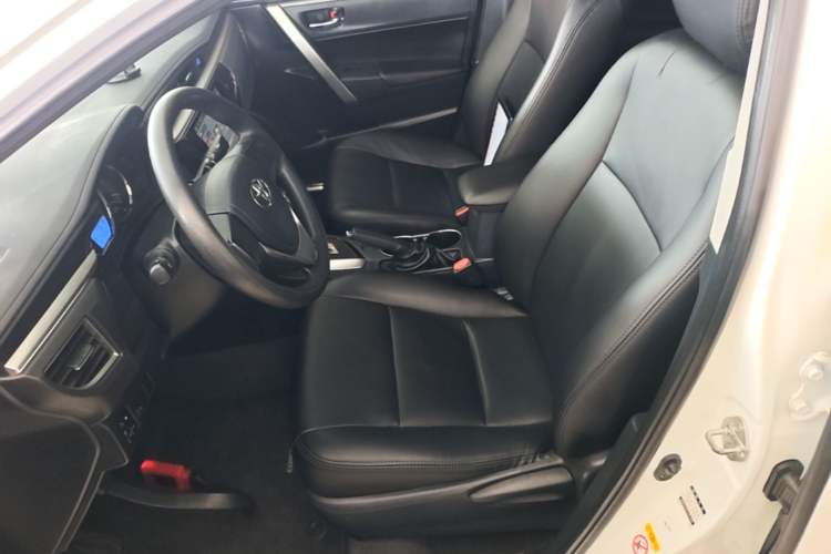 Used Toyota Corolla 2017 1.6L CVT GL Left Front Seat