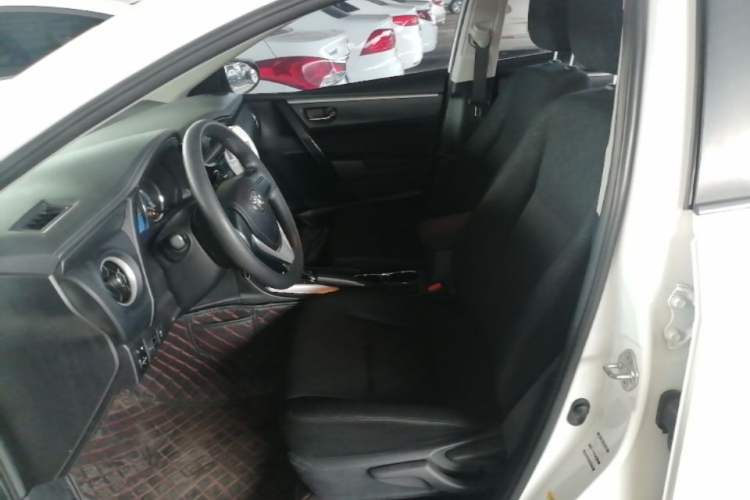 Used Toyota Corolla 2017 Revised Version 1.2T S-CVT GL Left Front Seat