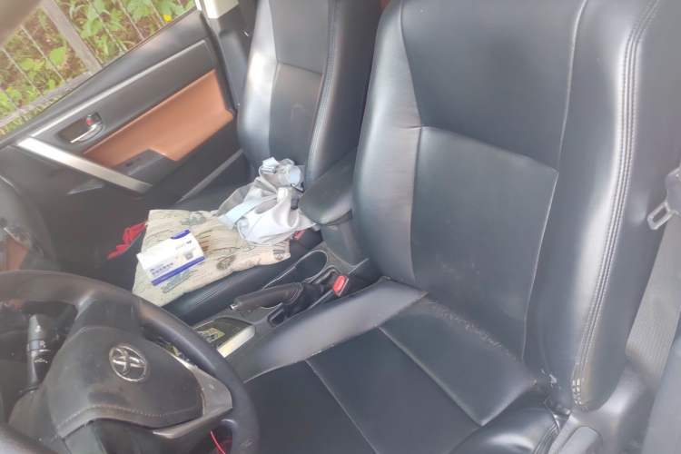 Used Toyota Corolla 2017 1.2T CVT GL Left Front Seat