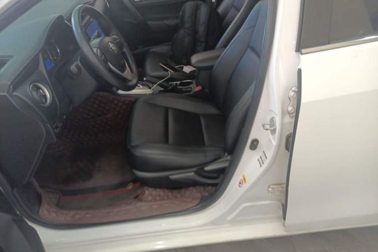Used Toyota Corolla 2017 Revised Version 1.2T S-CVT GL Left Front Seat