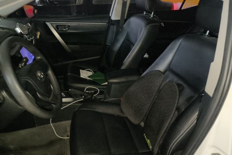 Used Toyota Corolla 2017 1.6L CVT GL Left Front Seat