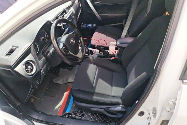 Used Toyota Corolla 2017 Revised Dual-Engine 1.8L E-CVT Leading Edition Left Front Seat