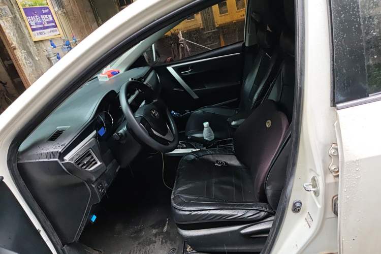Used Toyota Corolla 2017 Revised Version 1.6L S-CVT GL Left Front Seat