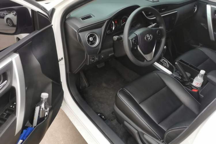 Used Toyota Corolla 2017 Revised Version 1.2T S-CVT GL-i Left Front Seat