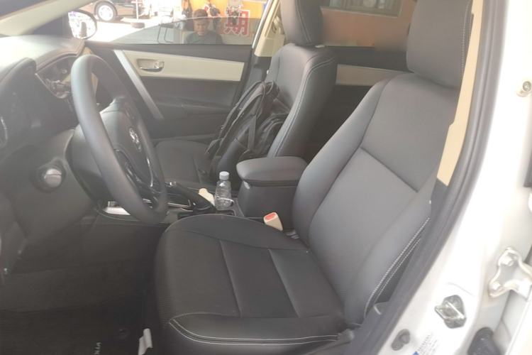 Used Toyota Corolla 2017 Revised Version 1.2T S-CVT GL-i Left Front Seat