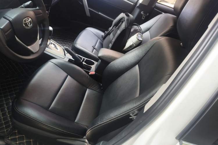 Used Toyota Corolla 2017 Revised Version 1.6L S-CVT GL Left Front Seat