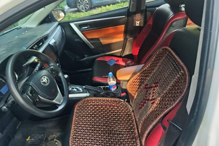 Used Toyota Corolla 2017 1.6L CVT GL Left Front Seat
