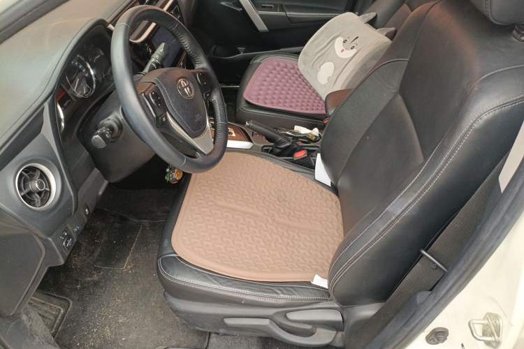 Used Toyota Corolla 2017 Revised Version 1.2T S-CVT GL-i Leather Edition Left Front Seat