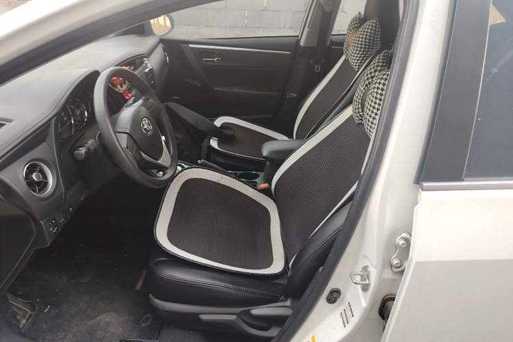 Used Toyota Corolla 2017 Revised Version 1.2T S-CVT GL Left Front Seat