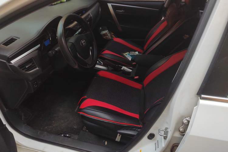 Used Toyota Corolla 2017 1.6L CVT GL Left Front Seat