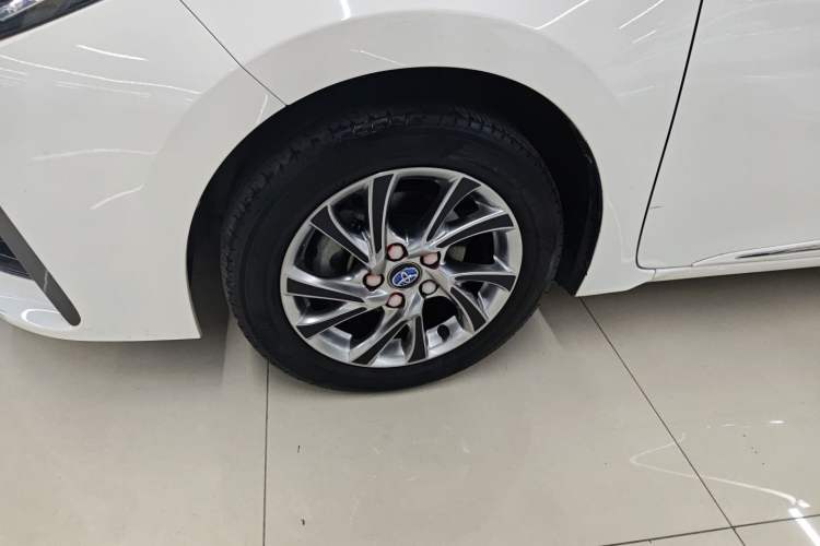 Used Toyota Corolla 2017 Revised Version 1.2T S-CVT GL-i Leather Edition Left Front Wheel Hub