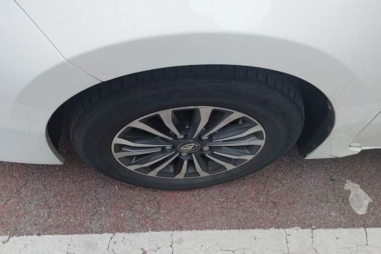 Used Toyota Corolla 2017 Revised Version 1.2T S-CVT GL Left Front Wheel Hub