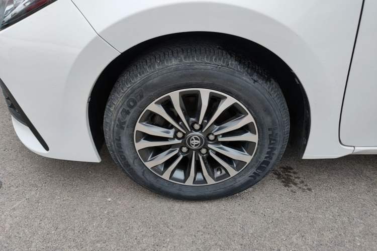 Used Toyota Corolla 2017 Revised Version 1.2T S-CVT GL Left Front Wheel Hub