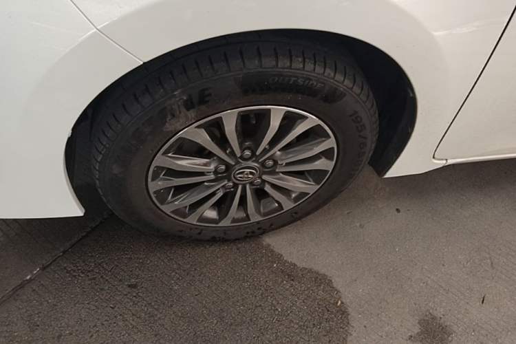 Used Toyota Corolla 2017 Revised Version 1.2T S-CVT GL Left Front Wheel Hub