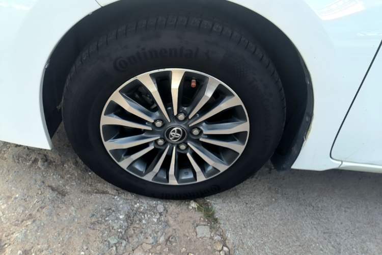Used Toyota Corolla 2017 Revised Version 1.2T S-CVT GL Left Front Wheel Hub