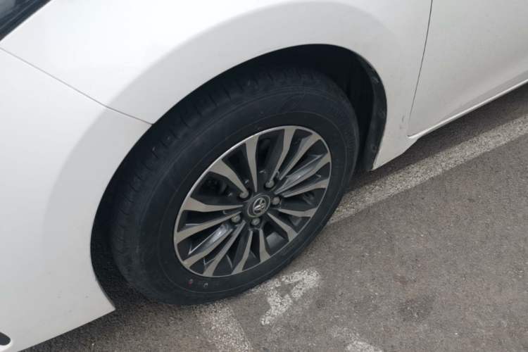 Used Toyota Corolla 2017 Revised Version 1.2T S-CVT GL Left Front Wheel Hub
