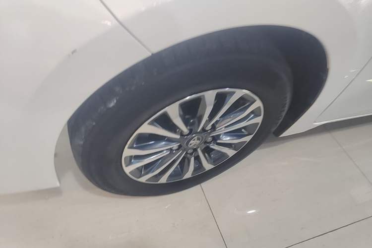 Used Toyota Corolla 2017 Revised Version 1.2T S-CVT GL Left Front Wheel Hub