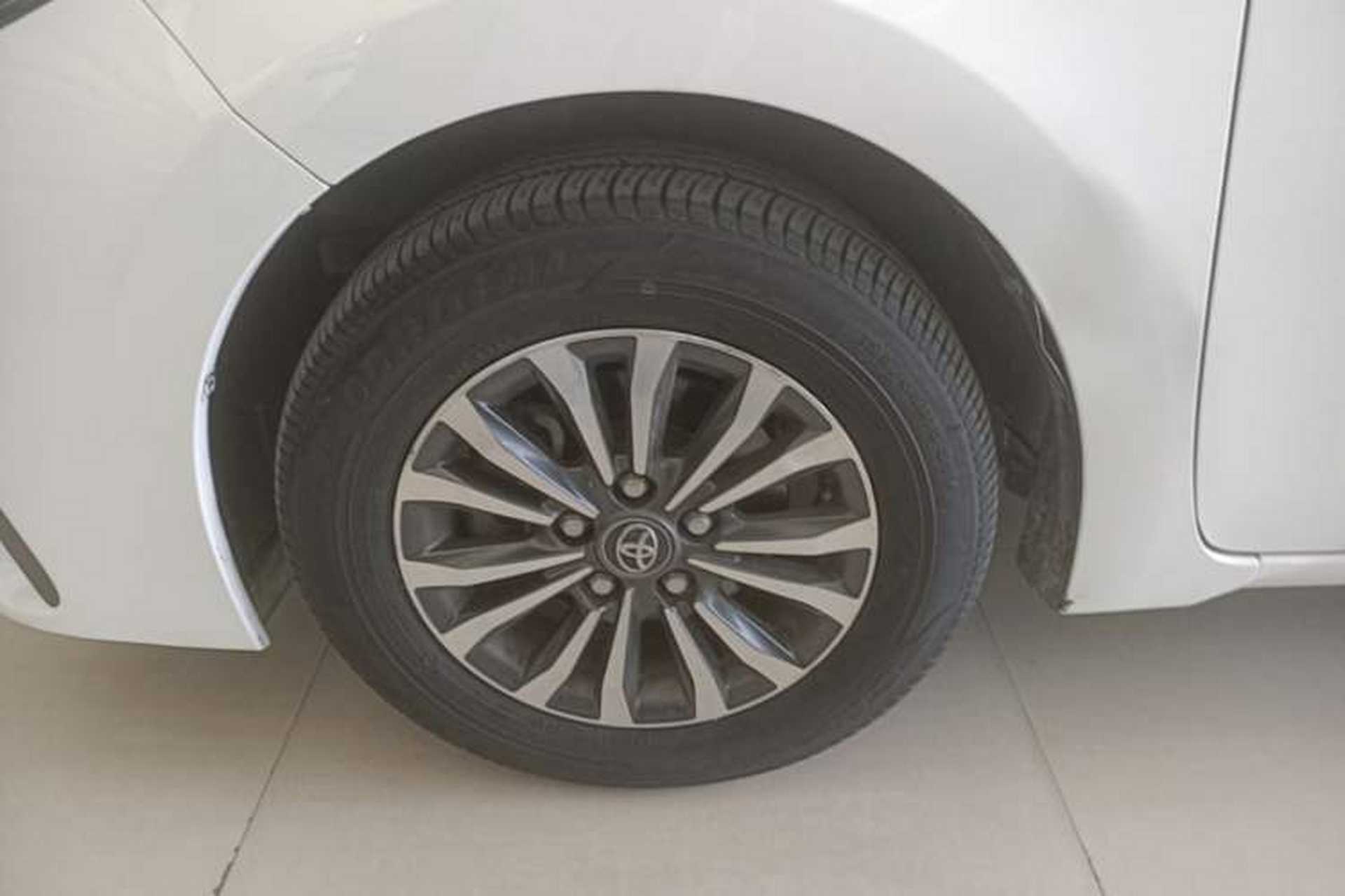 Used Toyota Corolla 2017 Revised Version 1.2T S-CVT GL-i Left Front Wheel Hub