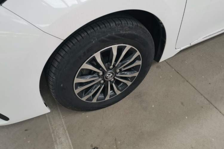 Used Toyota Corolla 2017 Revised Version 1.2T S-CVT GL-i Left Front Wheel Hub