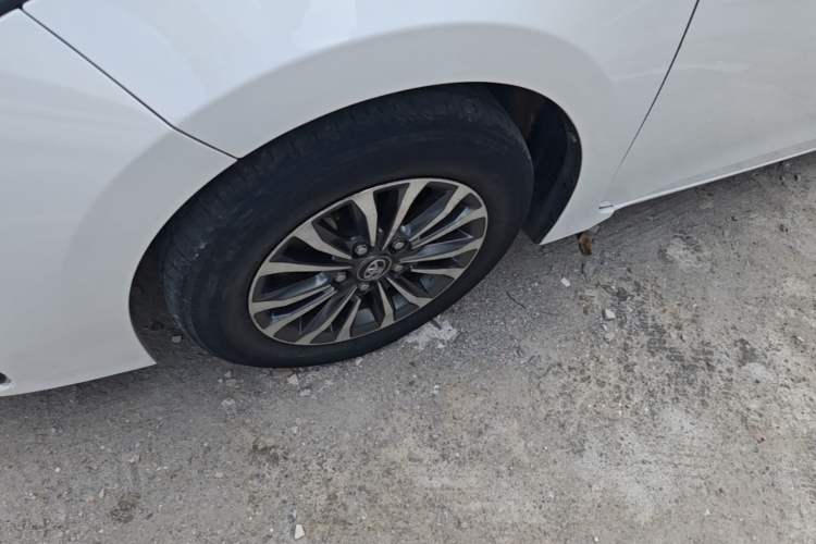 Used Toyota Corolla 2017 Revised Version 1.2T S-CVT GL Left Front Wheel Hub