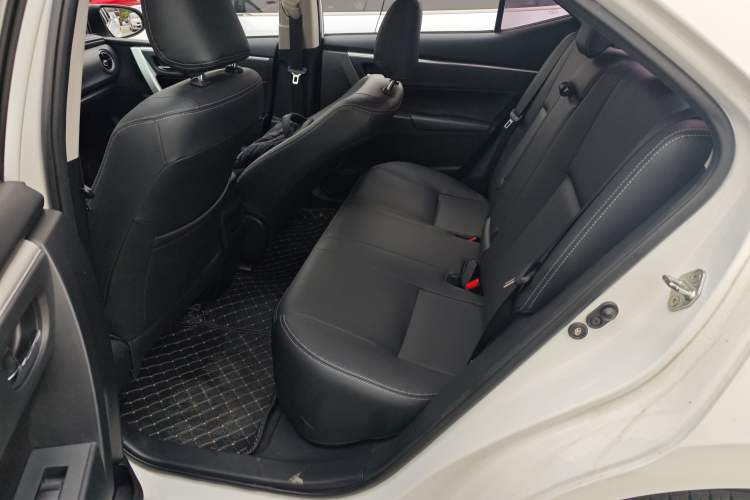 Used Toyota Corolla 2017 Revised Version 1.2T S-CVT GL-i Left Rear Seat