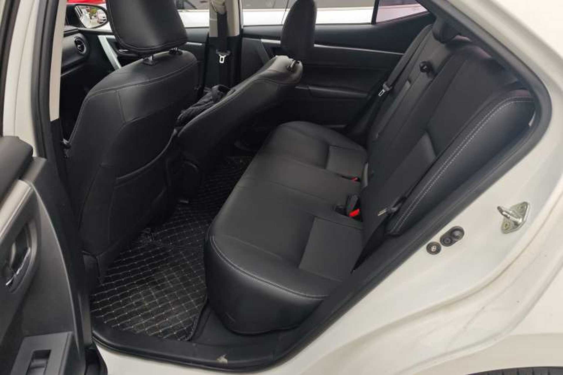 Used Toyota Corolla 2017 Revised Version 1.2T S-CVT GL-i Left Rear Seat