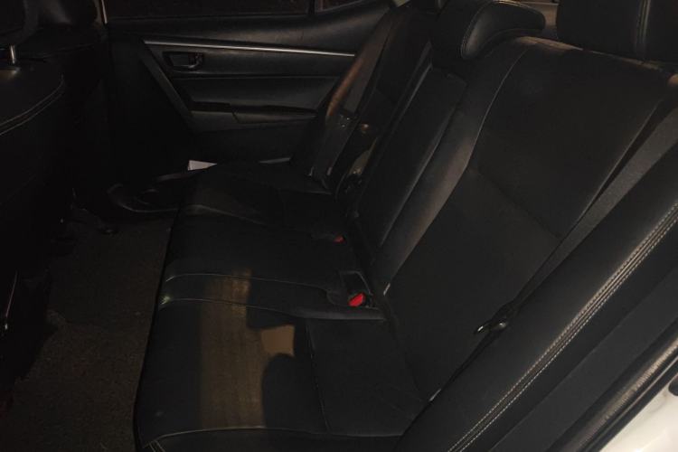 Used Toyota Corolla 2017 Revised Dual-Engine 1.8L E-CVT Elite Edition Left Rear Seat