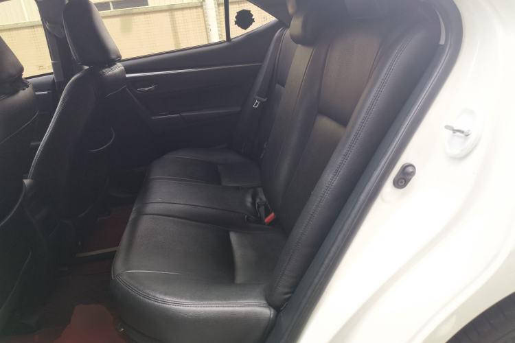 Used Toyota Corolla 2017 Revised Dual-Engine 1.8L E-CVT Leading Edition Left Rear Seat