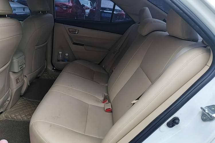 Used Toyota Corolla 2017 1.6L CVT GL Left Rear Seat