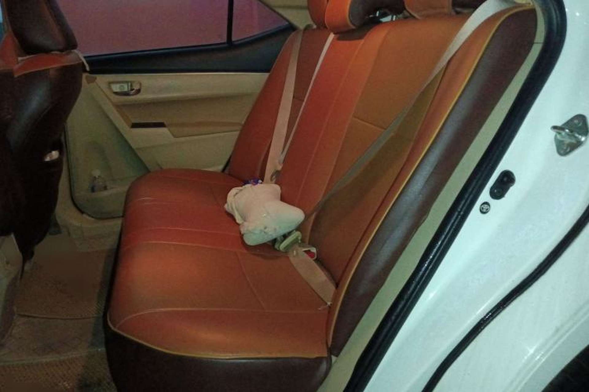 Used Toyota Corolla 2017 1.2T CVT GL Left Rear Seat