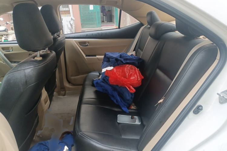 Used Toyota Corolla 2017 1.6L CVT GL Left Rear Seat