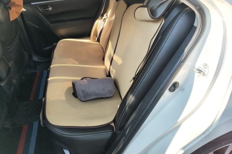 Used Toyota Corolla 2017 Revised Dual-Engine 1.8L E-CVT Leading Edition Left Rear Seat