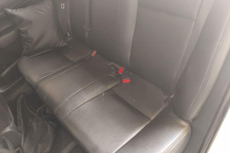 Used Toyota Corolla 2017 Revised Dual-Engine 1.8L E-CVT Leading Edition Left Rear Seat