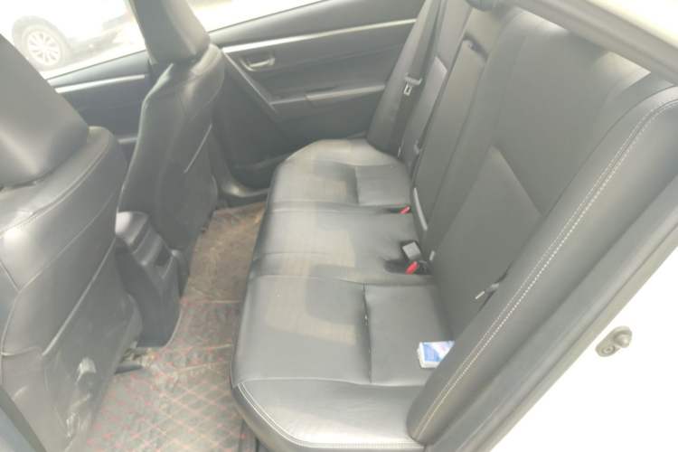 Used Toyota Corolla 2017 Revised Dual-Engine 1.8L E-CVT Elite Edition Left Rear Seat