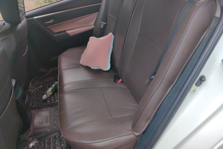 Used Toyota Corolla 2017 Revised Dual-Engine 1.8L E-CVT Leading Edition Left Rear Seat
