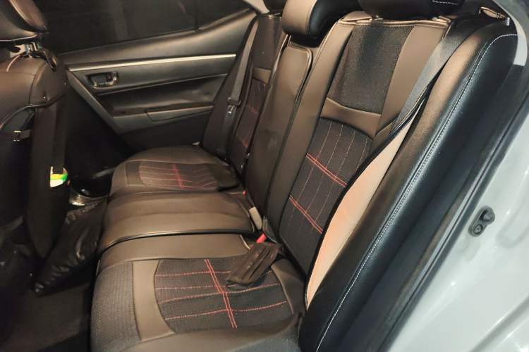 Used Toyota Corolla 2017 Revised Dual-Motor 1.8L E-CVT Pioneer Edition Left Rear Seat