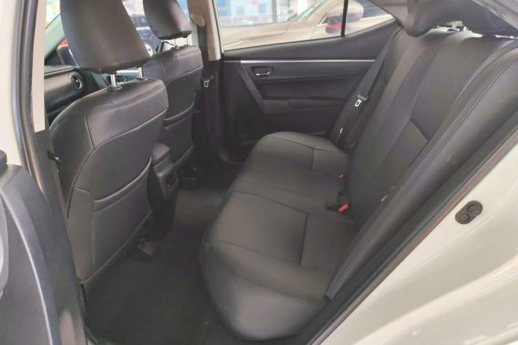Used Toyota Corolla 2017 Revised Version 1.2T S-CVT GL Left Rear Seat