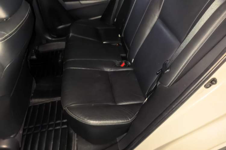 Used Toyota Corolla 2017 Revised Version 1.2T S-CVT GL-i Leather Edition Left Rear Seat